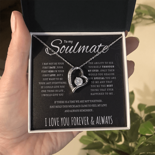 A Gift She'll Never Forget - Surprise Your Soulmate with the Forever Love Necklace 🥰